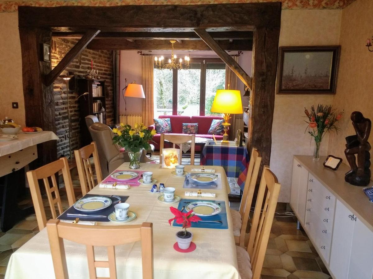 Bed and Breakfast Les Ecureuils Revin  Exterior foto